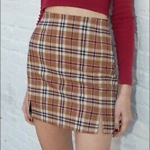 Brandy Melville skirt & Levi’s denim jeans bundle